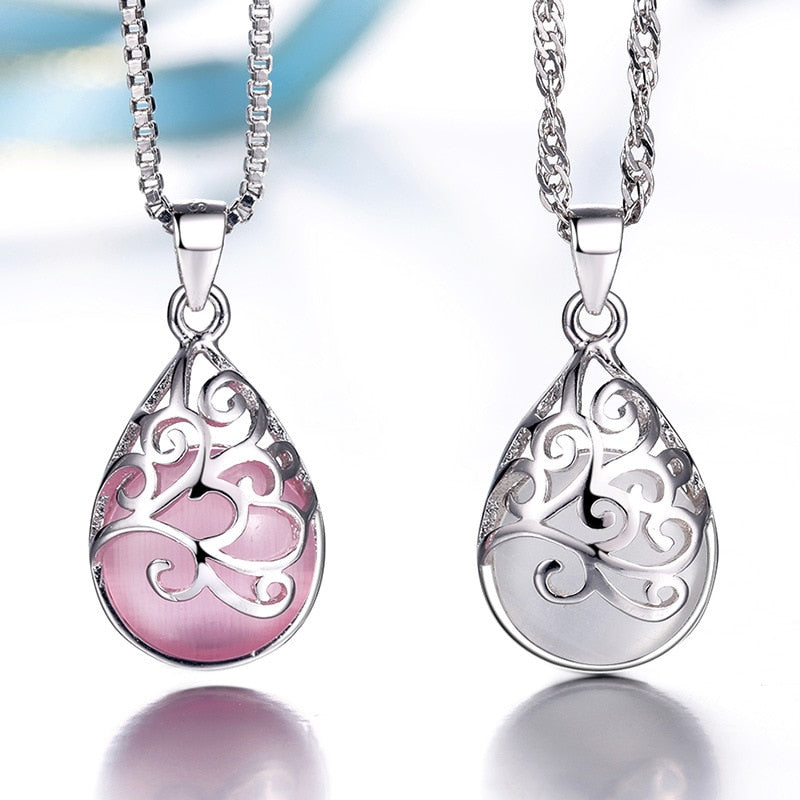 Silver pendants female models love the Trevi Fountain Moonlight Opal Fashion jewelry high quality jewelery